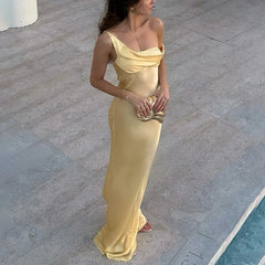 Satin-Maxikleid mit One-Shoulder-Halterkleid