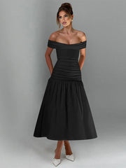 Gerafftes A-Linien-Maxikleid mit einer Schulter