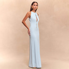 rückenfreies, hochtailliertes Ballkleid mit Schnürung und Hohlsaum