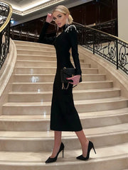 Partykleid mit offenem Rücken und Rollkragen