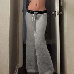 Strickhose mit Sternenmuster und ausgestelltem Rock