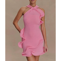 Ärmelloses, figurbetontes Kleid mit Neckholder aus Spitze
