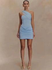 Minikleid mit drapiertem, schrägem Schulterausschnitt