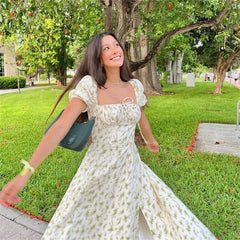 A-Linien-Kleid mit Puffärmeln und Blumenmuster
