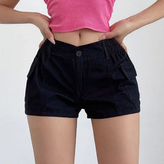 Gestreifte Strickshorts mit niedrigem Bund