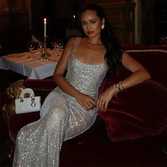 Glitzerndes Spaghetti-Bodycon-Maxikleid