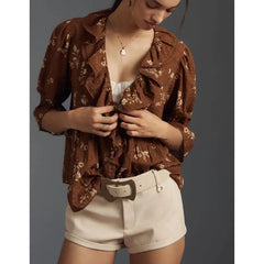 Bluse mit Rüschenbesatz und Schweizer Punktmuster