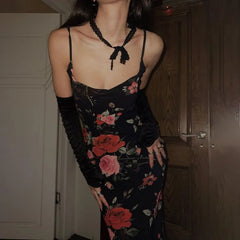 Retro-Maxikleid mit Blumenmuster, rückenfrei, schmal geschnitten