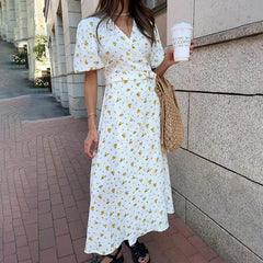 Midikleid mit Blumenmuster, V-Ausschnitt, A-Linie und Schlitz