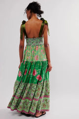 Ärmelloses Boho-Kleid mit gerafftem Brustgurt und Blumenmuster