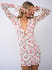 Minikleid mit floralen Rüschen und V-Ausschnitt, figurbetont