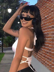 Weißes Neckholder-Crop-Top