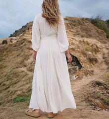 Boho-Kleid aus Polyester mit tiefem V-Ausschnitt und elastischem Bund