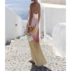 Geblümtes Neckholder-Slipkleid mit rückenfreiem Oberteil für den Urlaub