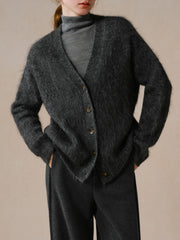 Elegante, warme Alpaka-Strickjacke mit V-Ausschnitt