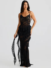 Strandkleid aus Spitze mit Neckholder und Rüschen