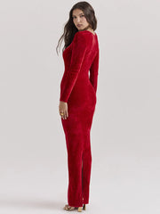 Samtkleid mit langen Ärmeln und V-Ausschnitt