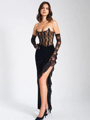 Schwarzes, trägerloses Clubkleid aus Spitze
