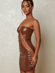 Ärmelloses, trägerloses Bodycon-Kleid aus PU-Leder