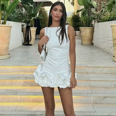 Ärmelloses, rückenfreies Mini-Abendkleid mit bauschigem Saum