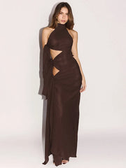 Maxikleid mit schulterfreiem Ausschnitt und Schlitz