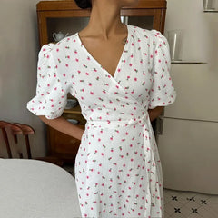 Midikleid mit Blumenmuster, V-Ausschnitt, A-Linie und Schlitz