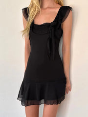 Rüschen-Minikleid, ärmellos, mit eckigem Kragen