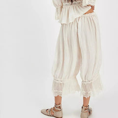 Laternenhose mit Spitzenbesatz