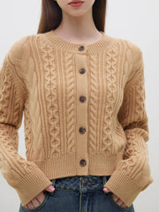 Kurzstrickjacke mit gedrehtem Blumenmuster