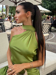 Maxikleid aus Satinband mit Neckholder und offenem Rücken