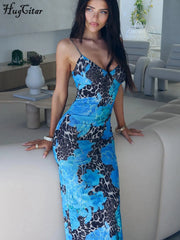 Rückenfreies, figurbetontes Kleid mit Blumenmuster