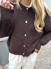Flauschiger, warmer Strickcardigan mit Knopfleiste