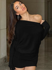 Mini-Bodycon-Kleid mit schrägen Schultern