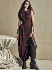 Gerafftes, drapiertes Midikleid mit Cut-Outs