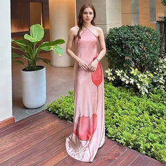 Neckholder-Maxikleid mit offenem Rücken und Blumenmuster