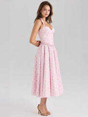 Geblümtes, trägerloses A-Linien-Midikleid
