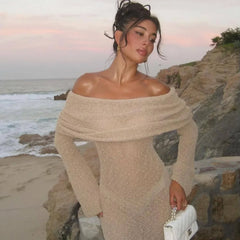 Strickkleid mit schulterfreiem Cut-Out-Strickmuster, Midi-Länge