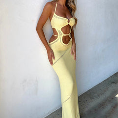 Strickkleid mit Cut-out-Halter, figurbetont