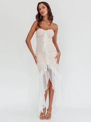 Drapiertes, trägerloses Midikleid aus Spitze