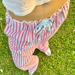 Gestreifte Caprihose mit Kordelzug