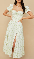 Vintage-Midikleid mit Blumenmuster und Puffärmeln in Weiß 