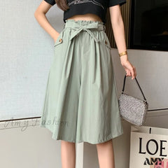 Amy Fashion - Slim Casual Trousers Shorts Khaki / S