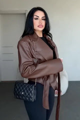 Sexy taillierte Lederjacke mit V-Ausschnitt und Bindegürtel