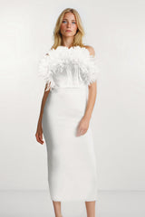 Weißes, elegantes Partykleid mit floralem Bandagenmuster, figurbetont, tailliert