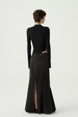 Schickes, minimalistisches, tailliertes Langarm-Unterhemd mit V-Ausschnitt