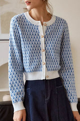 Hellblauer Cardigan mit Rundhalsausschnitt, langen Ärmeln und kurzem Ärmel