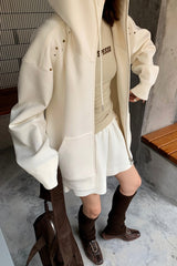 Lässiger Hoodie mit Nieten