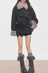 Schicker Mantel mit zierlichem Kunstpelzkragen und dickem Wollmischgewebe