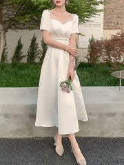 Schlichtes französisches Abendkleid 