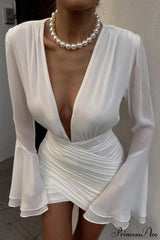 Luxury Bell Sleeve V-Neck Bodycon Party Dress